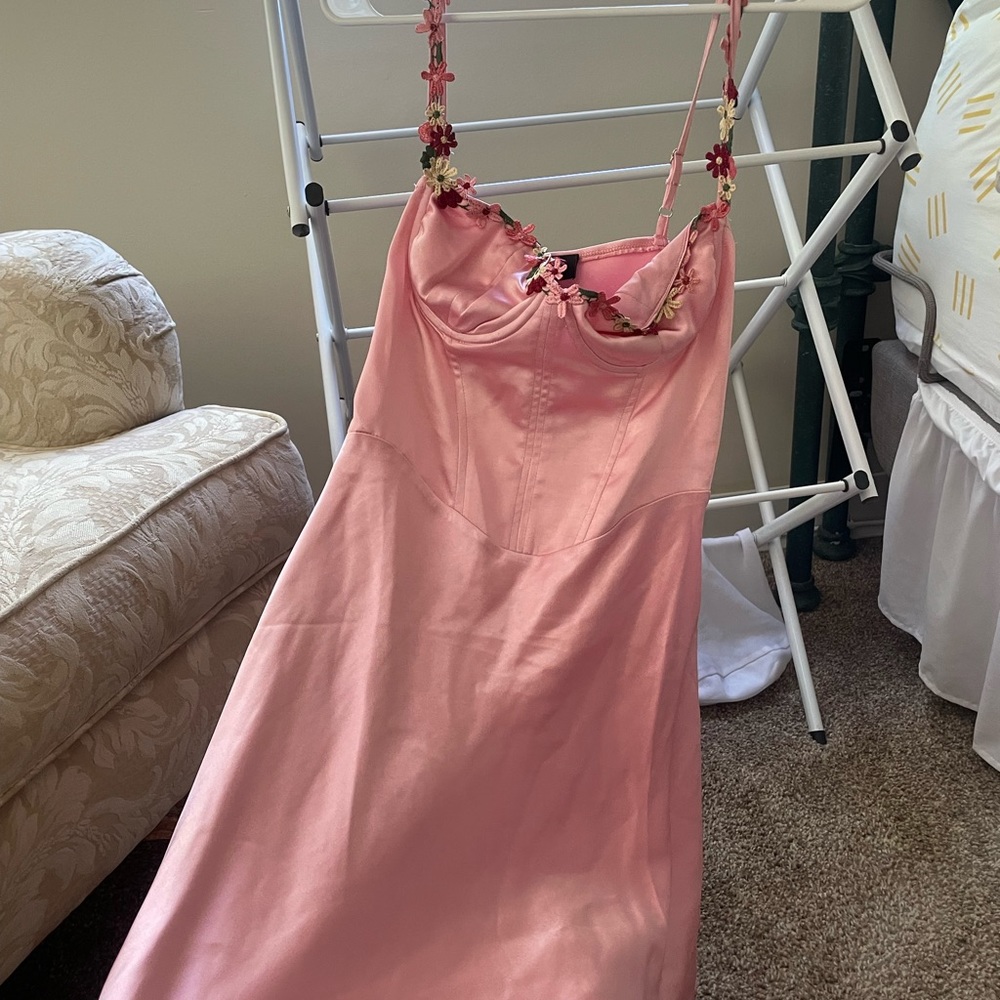 WHITE FOX DRESS NEVER WORN Size MEDIUM